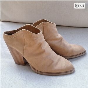 DOLCE VITA DV Tan Women's Block Heel Mules Boots